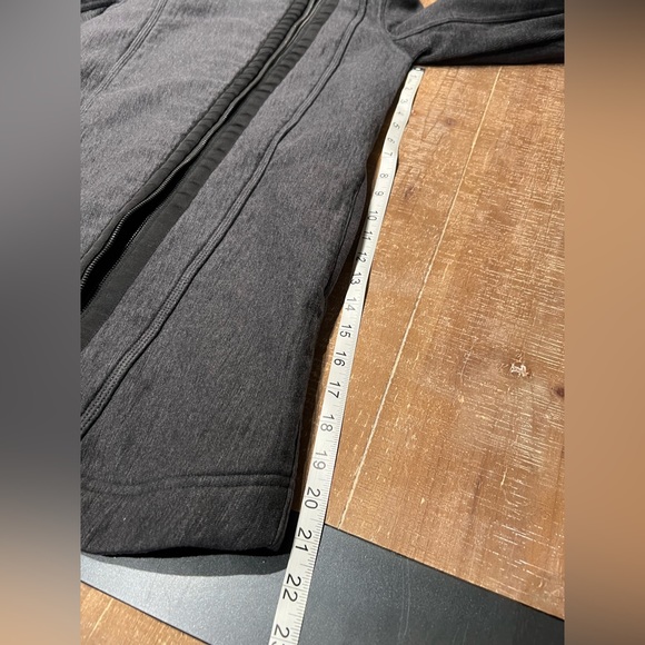 Lululemon Virasana Blanket Wrap Jacket - Picture 14 of 16